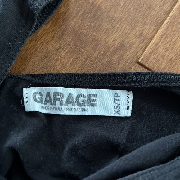 Black tshirt crop top! - Picture 4 of 4